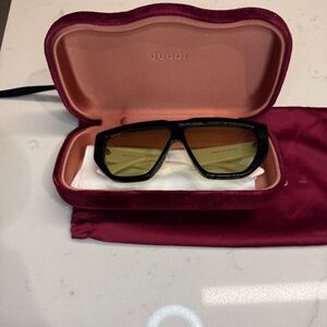 Unisex Gucci Sunglasses